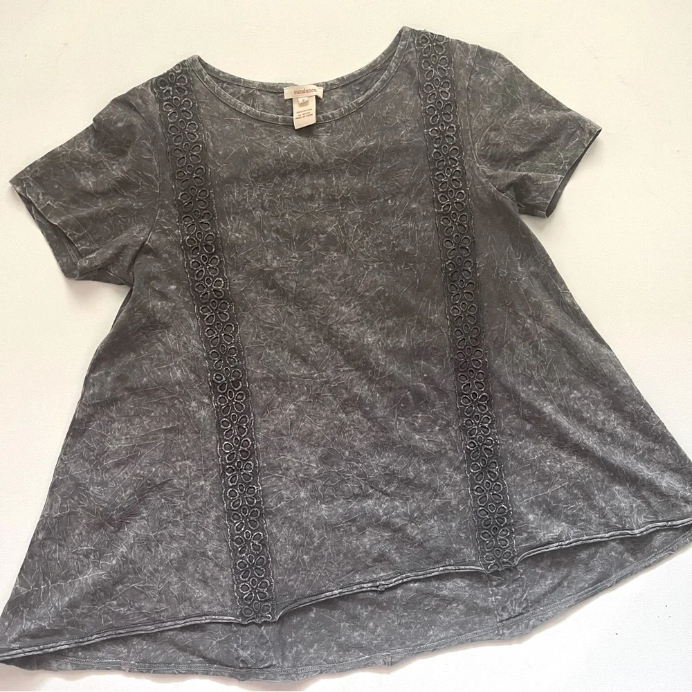 Sundance Gray Stone Wash Oversized Eyelet Short Sleeve Asymmetric Tee Size S - Picture 2 of 7
